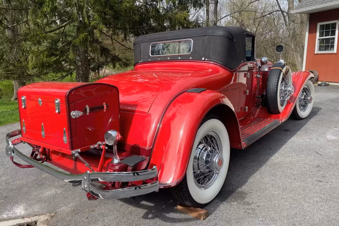 rear-facing seats 1920s
